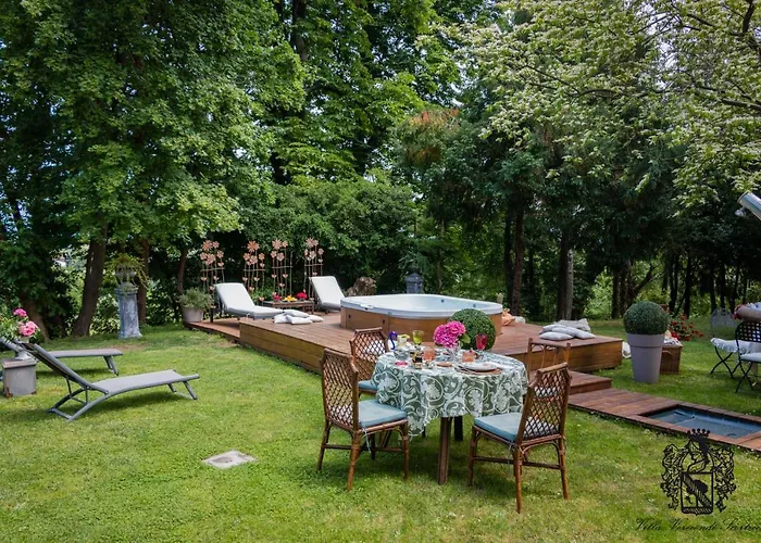 Villa Verecondi Scortecci